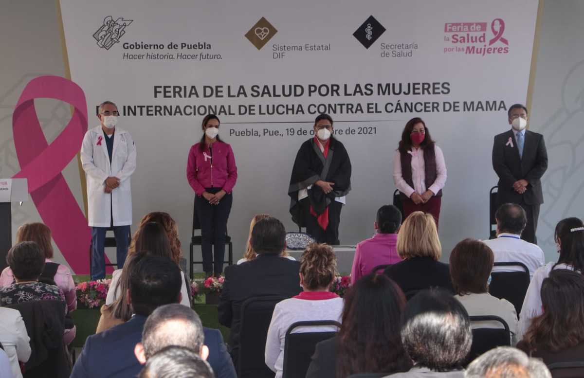 Inauguración de la Feria de la Salud por las mujeres. (Melanie Torres)