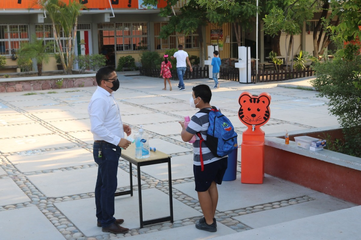 Los planteles tienen las condiciones para reanudar clases presenciales.