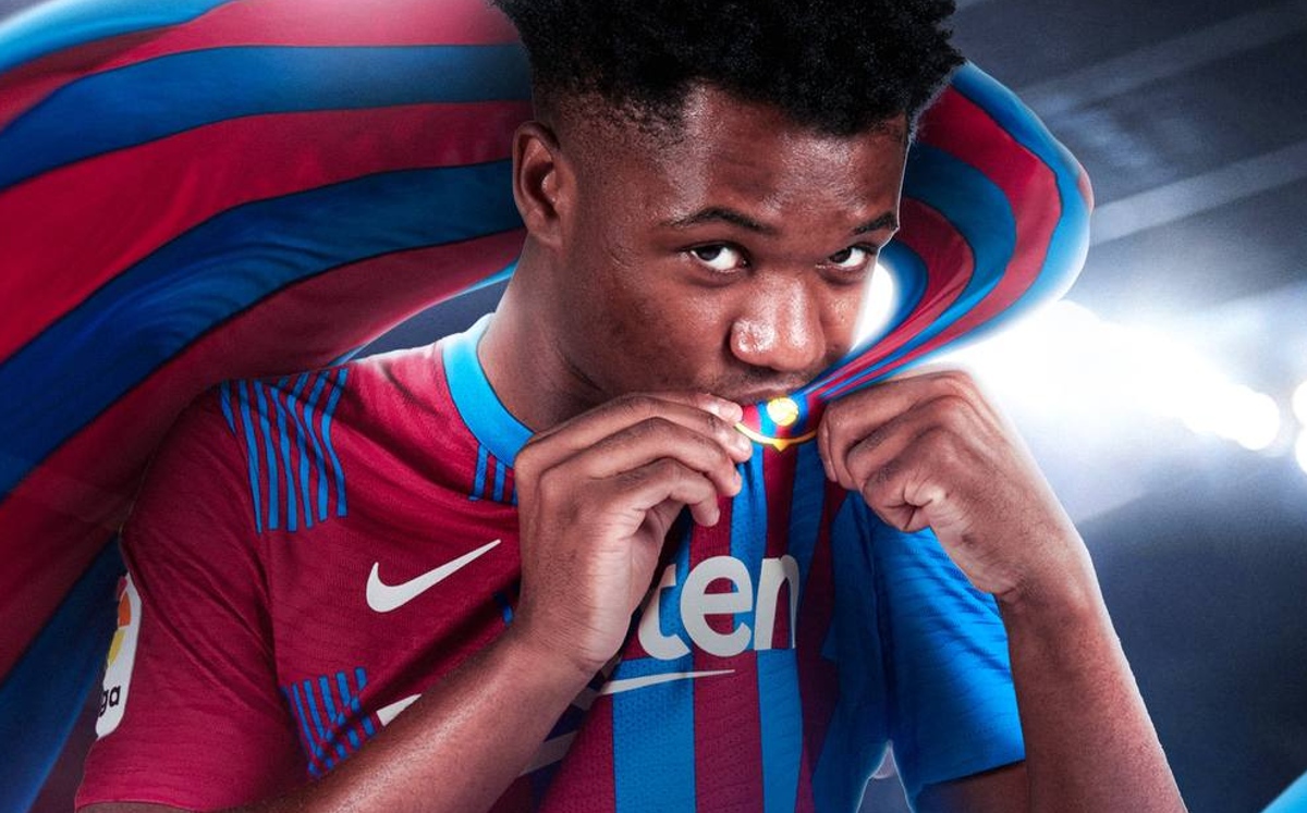 Ansu Fati renueva con el Barcelona hasta 2027 (Twitter @FCBarcelona_es)