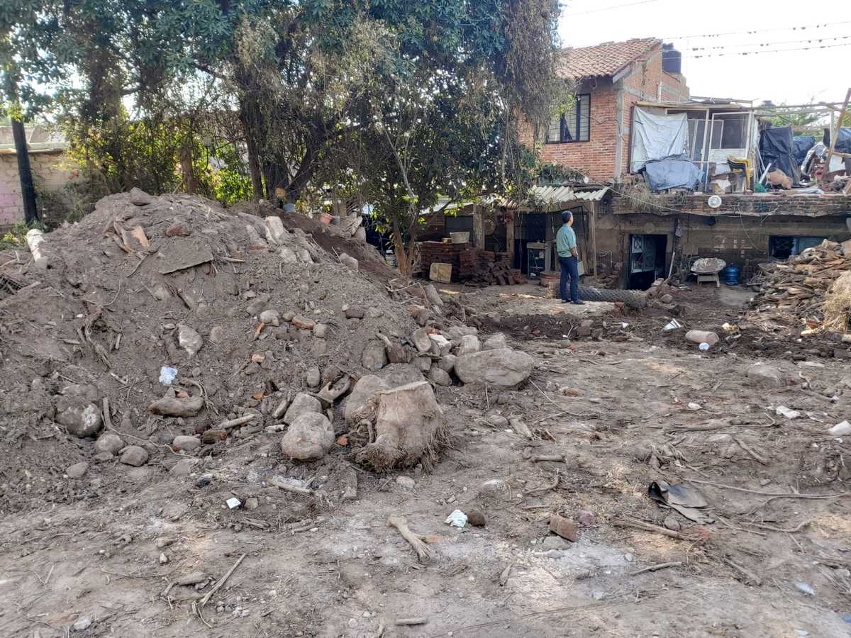 A dos semanas del deslave en Ajijic, aún no finaliza limpieza para José Ignacio y su familia (Rosario Álvarez)