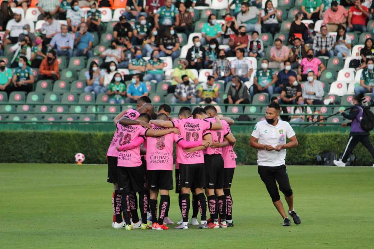 Busca Club León la victoria ante Puebla en el Estadio Cuauhtémoc