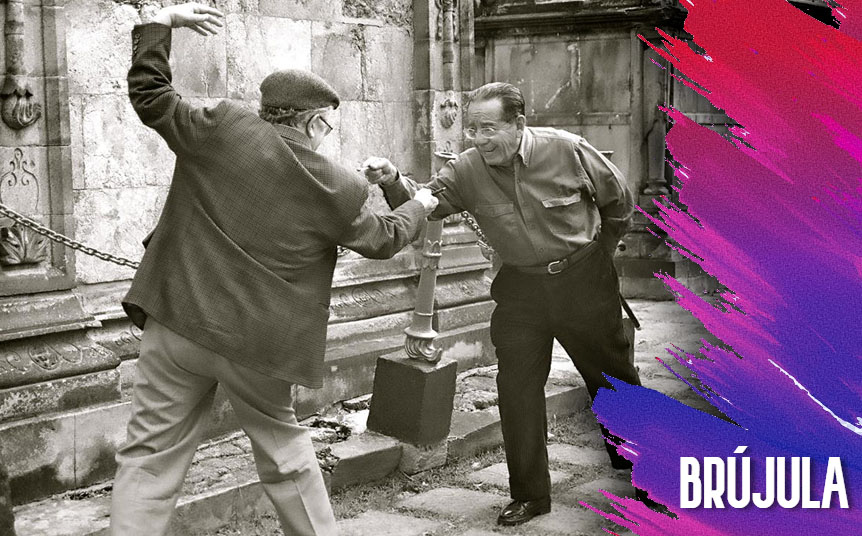 José de la Colina y Jorge López Páez se baten a duelo en un cementerio (Foto: Moramay Kuri)