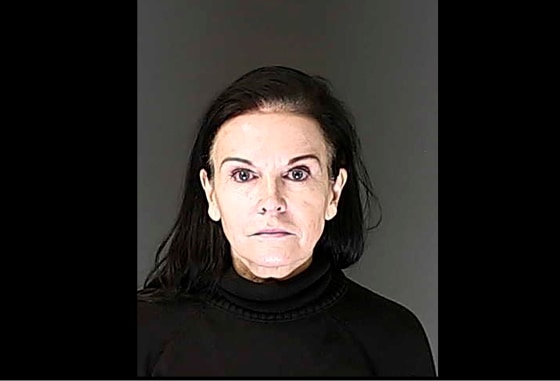La dueña de la guardería es Carla Faith, quien tenía permiso para cuidar a máximo seis niños. | Oficina del Sheriff del condado de El Paso, Colorado