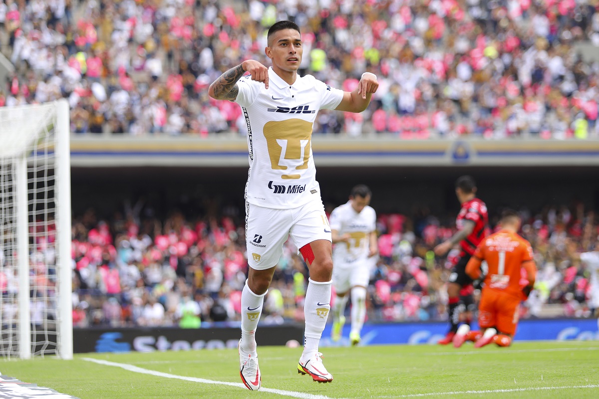 Favio Álvarez en festejo de gol (Imago7)
