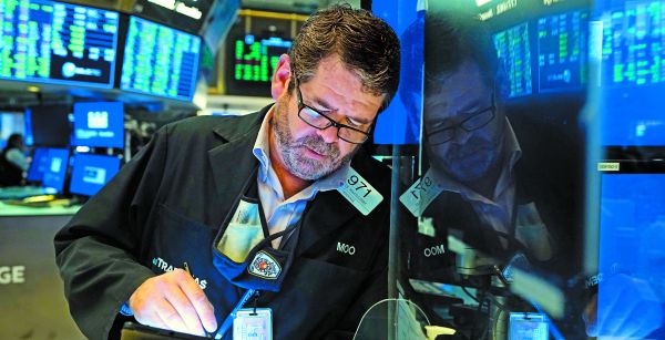 El nuevo enfoque es que los mercados financieros apoyen a la economía real. Richard Drew/AP