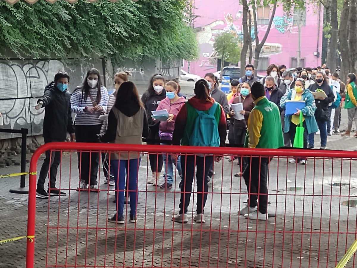 Los menores con comorbilidades recibirán la vacuna de Pfizer. (Ricardo Solaback)