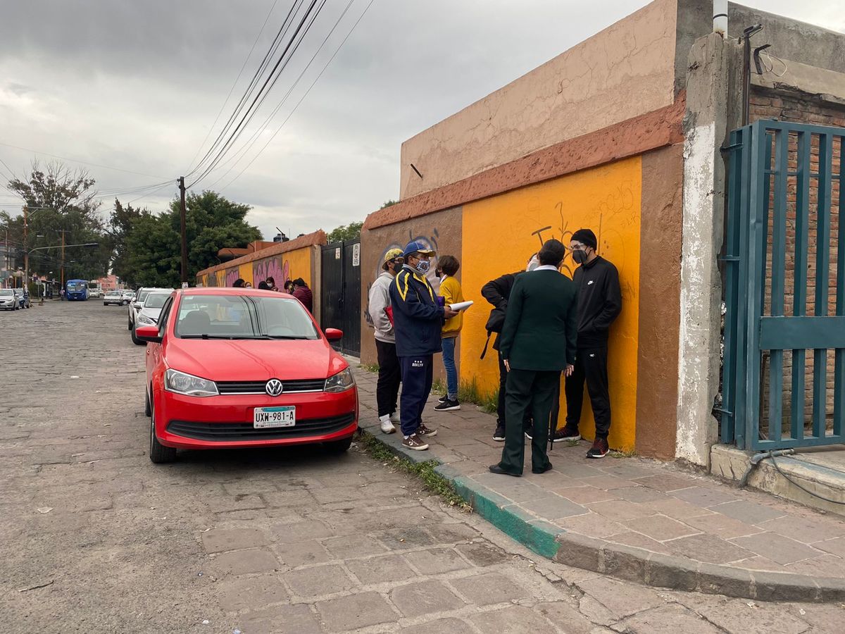 Los menores de todo el país ya están empezando a recibir su dosis anticovid. (Rocío López)