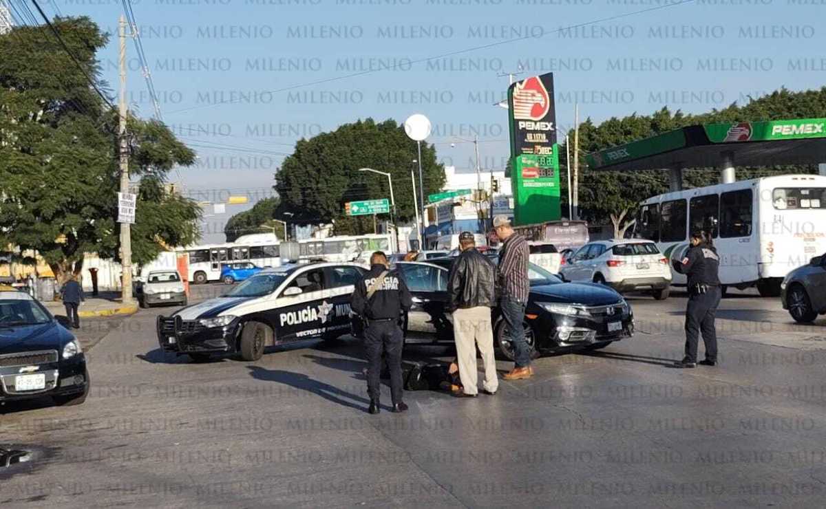 Atropellan a peatón tras intentar cruzar sobre la 31 Poniente | Jesús Zavala
