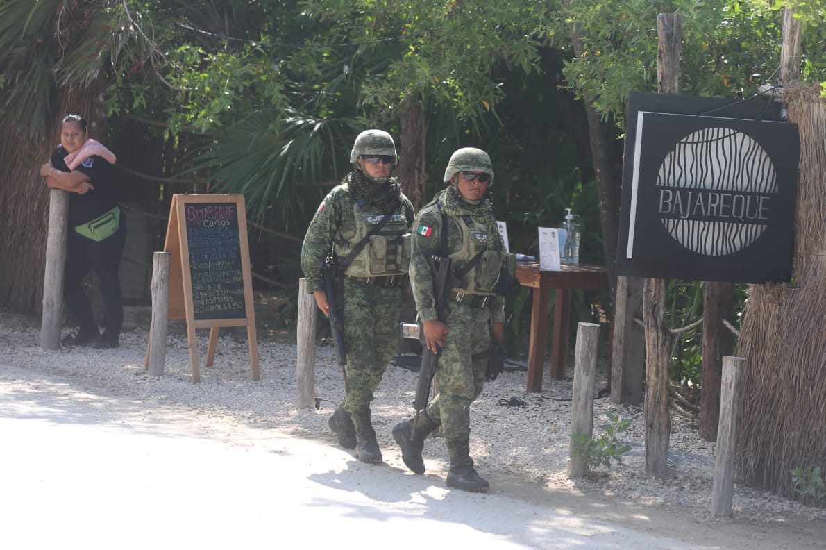 Dos turistas extranjeros fueron asesinados en un fuego cruzado en este restaurante en Tulum. (Javier Ríos)