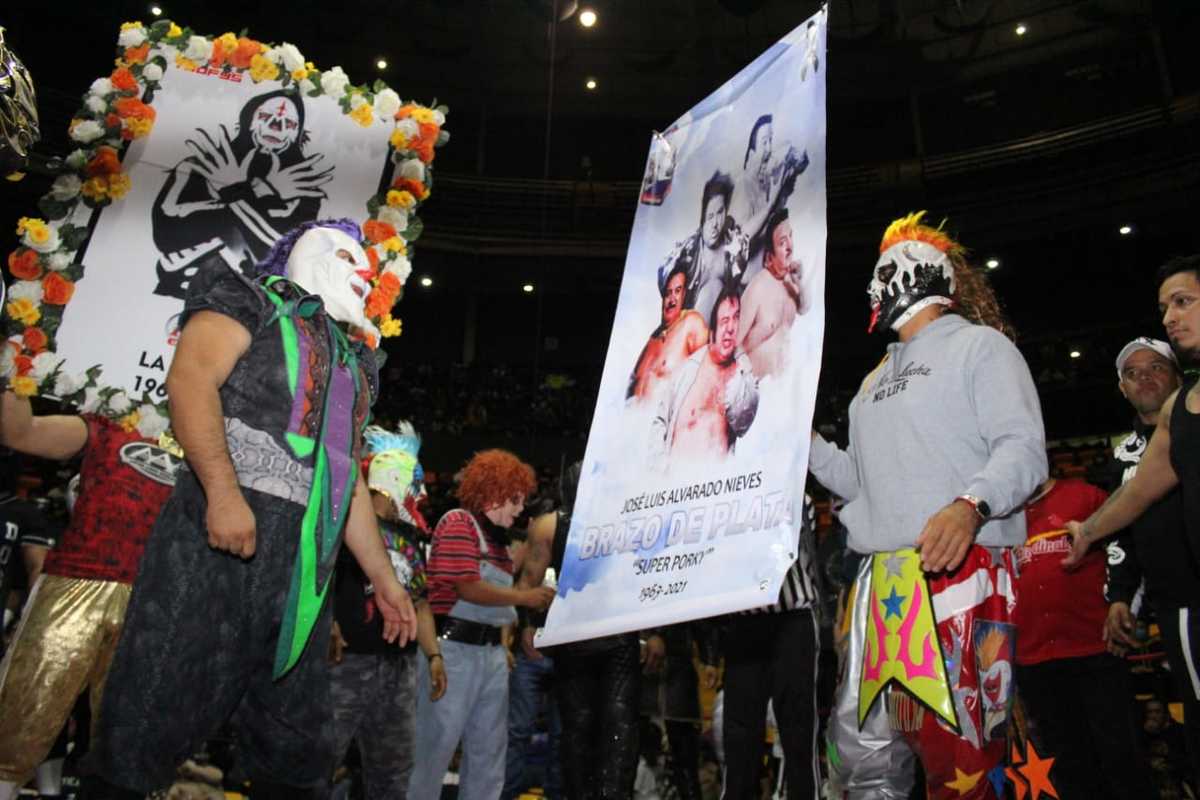 Vuelven las luchas al palenque de León