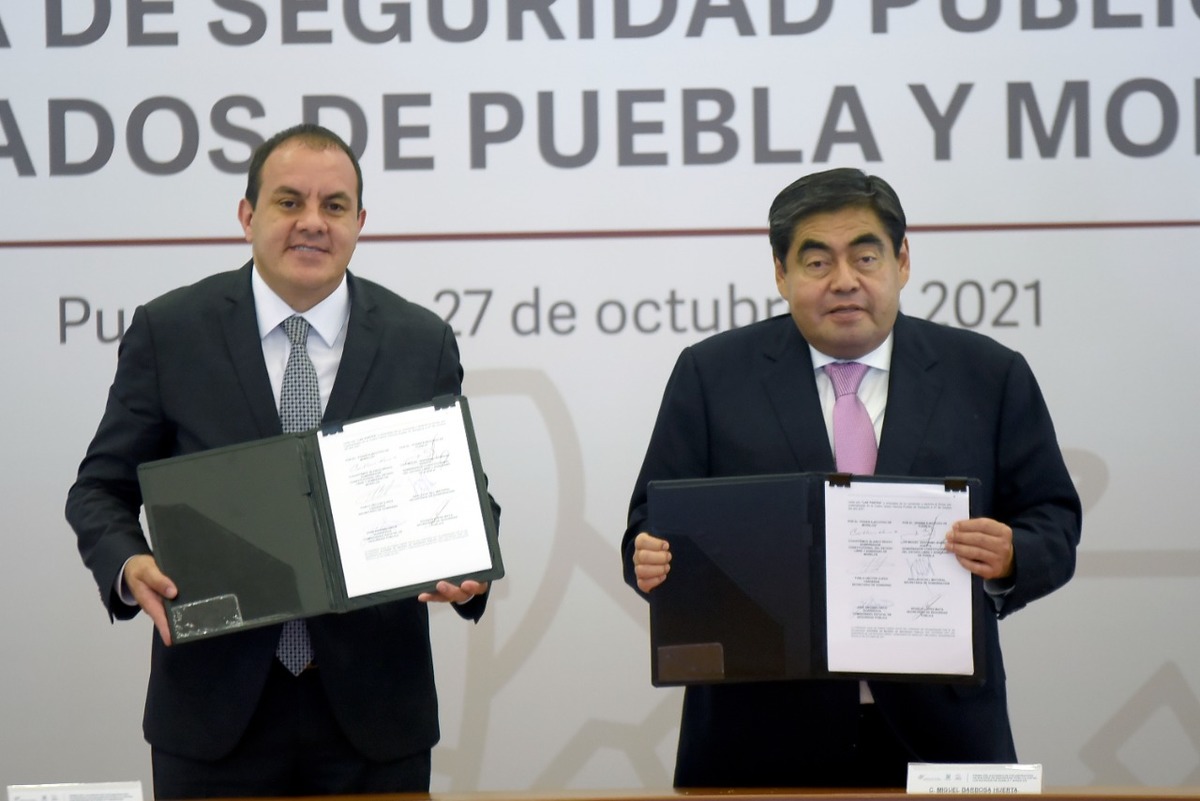 Cuauhtémoc Blanco, y Miguel Barbosa