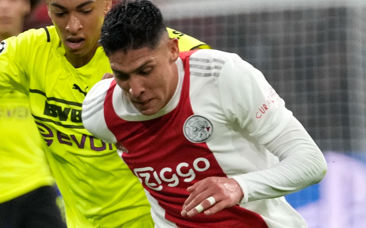 Edson Álvarez renueva con el Ajax (AP)