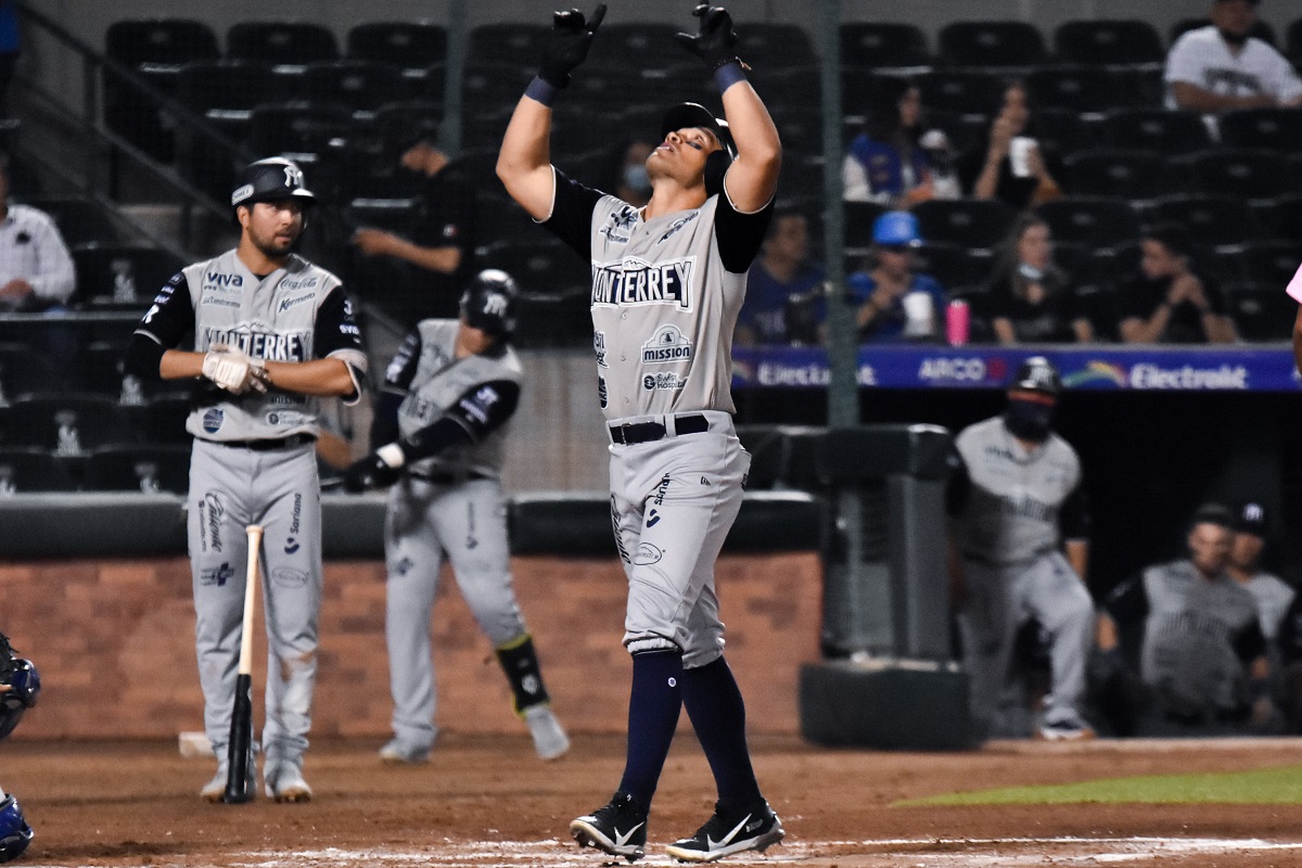 Sultanes de Monterrey tumban a Yaquis del liderato (Cortesía)