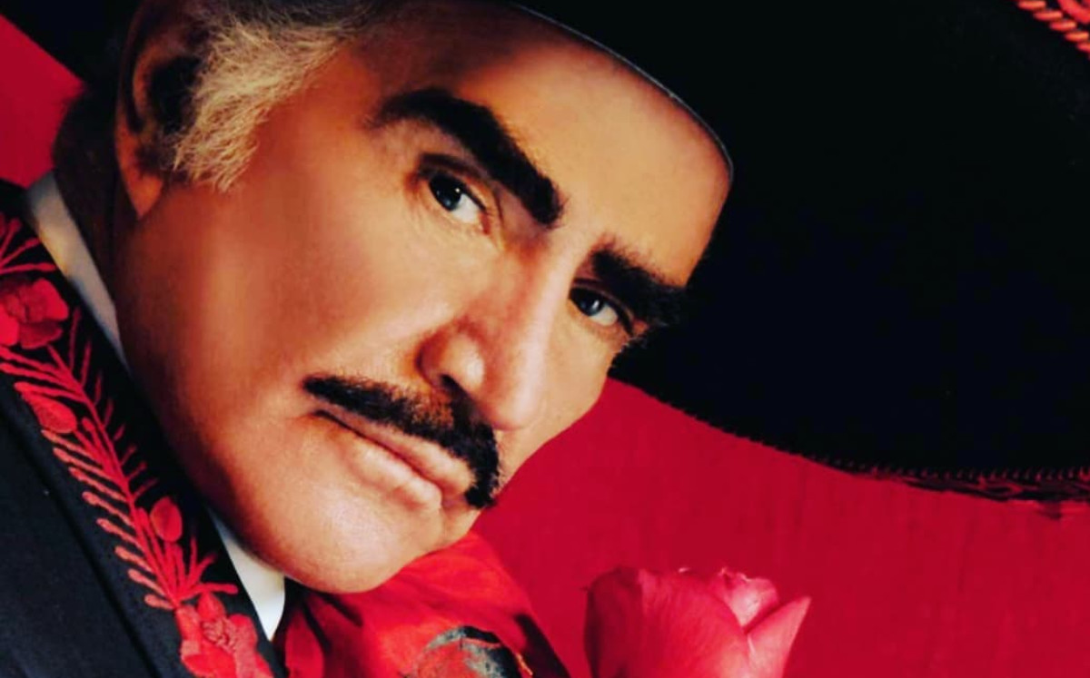 Vicente Fernández sale de terapia intensiva. (Instagram)
