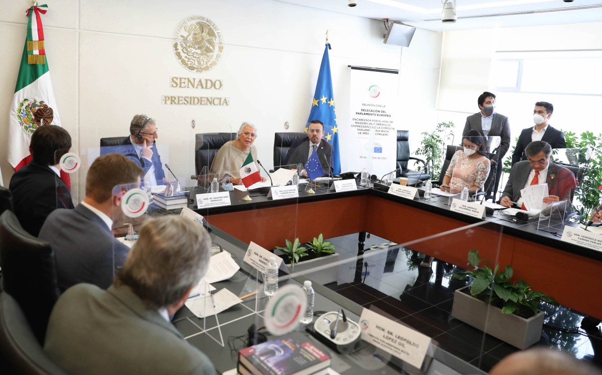 Massimiliano Smeriglio indicó que la pandemia puso a México y la Unión Europea frente a una crisis económica, social y educativa. | Especial