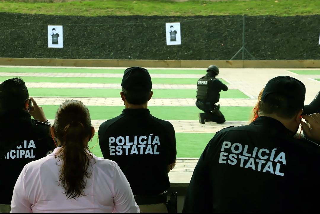 Policía municipal de Tlaxcala tendrá que contar con certificación para portar un arma de fuego. / Especial.