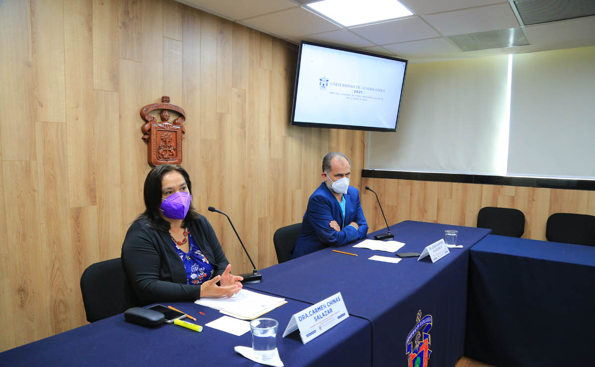 Carmen Chinas y Jorge Ramírez Plascencia del Comité Universitario de Análisis de personas desaparecidas (Cortesía)