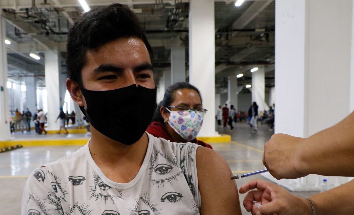 Las personas que acaban de cumplir 18 años en CdMx pueden agendar una cita para vacunarse contra covid. | Cuartoscuro