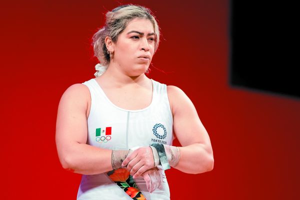 Aremi Fuentes ganó bronce en Tokio 2020. Mexsport