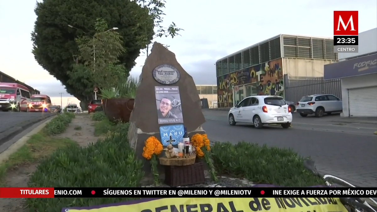En memoria de ciclista atropellado le rinden homenaje con altar por dia de los muertos