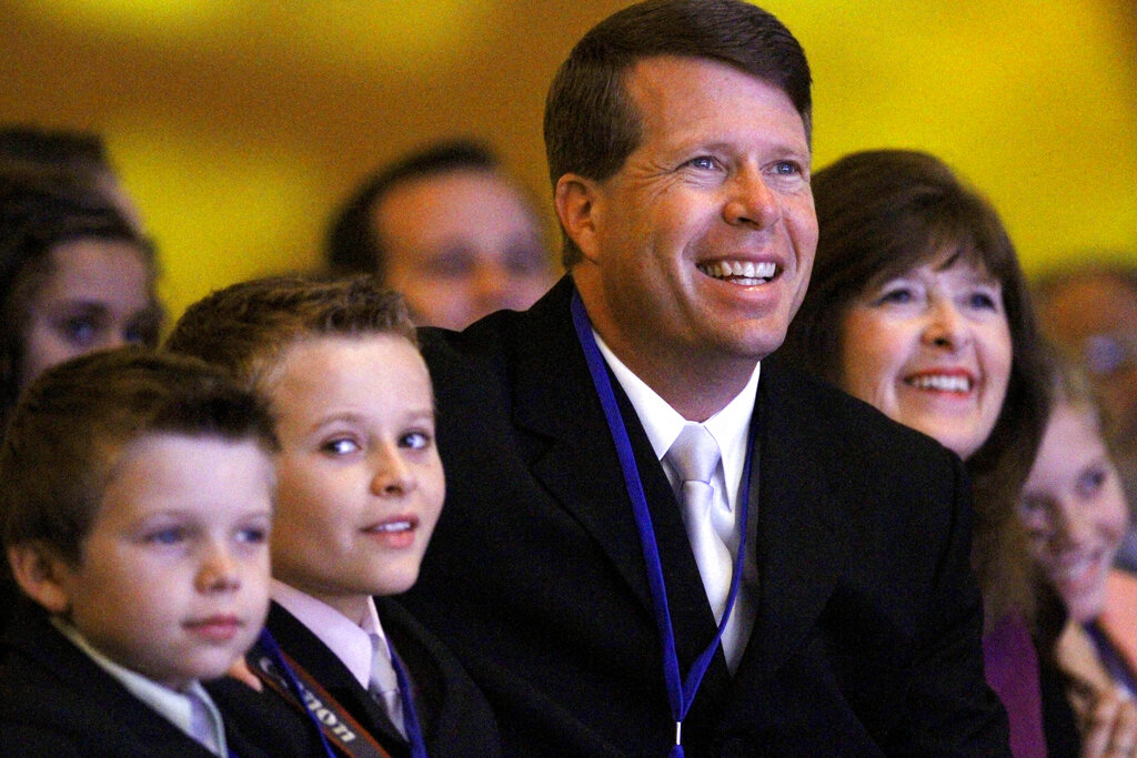 Jim Bob Duggar, estrella del reality "19 niños y contando". (AP / Archivo)