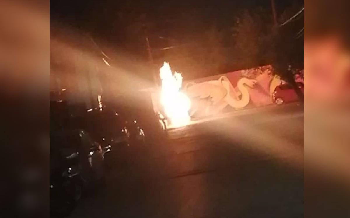 las llamas alcanzaron varios metros de alto. Foto