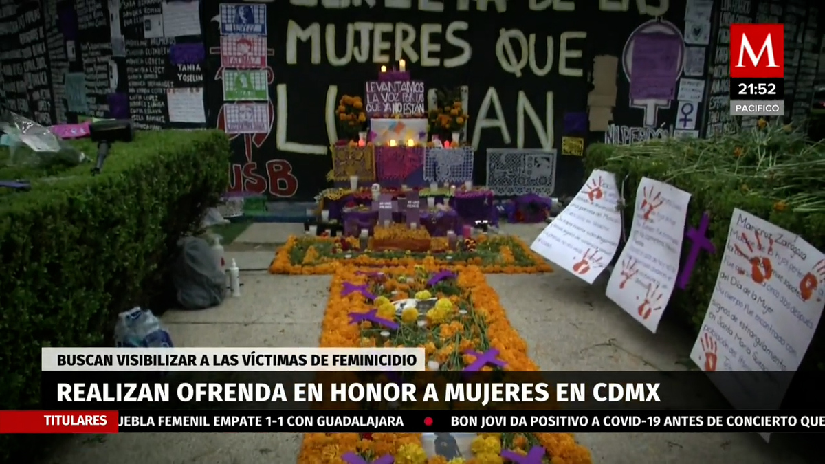 Colectivos feminista realizan un altar en la Glorieta de las Mujeres que luchan