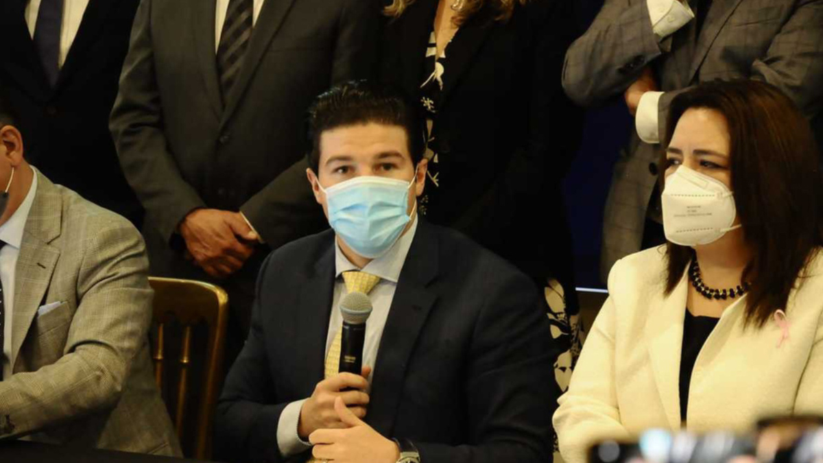 Samuel García critica participación de líderes mundiales