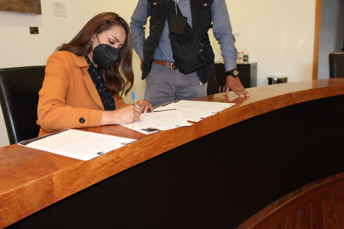 Udlap entrega campus San Miguel Cholula a nuevo patronato de la fundación Mary Street Jenkins. / Especial.