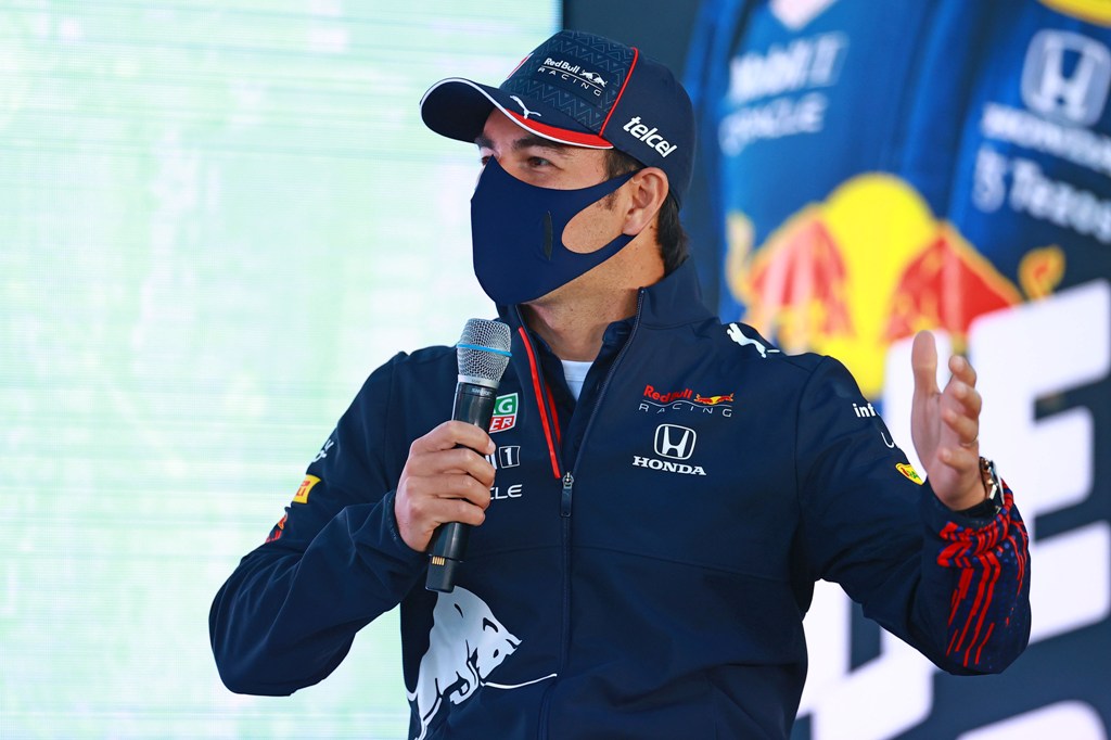 Checo Pérez sueña con ganar el Gran Premio de México (Imago7)