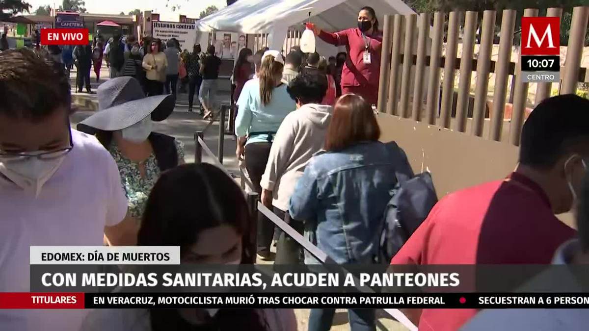 Con medidas sanitarias acuden a panteones en el Estado de Mexico