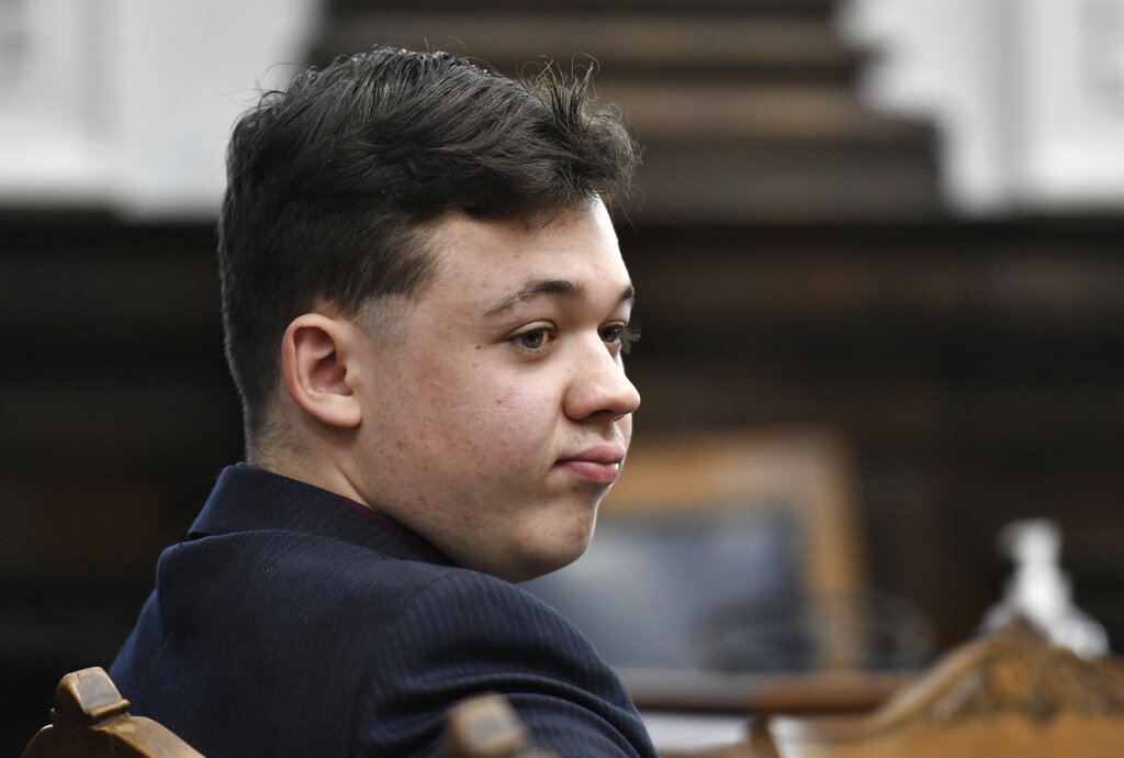 Kyle Rittenhouse, el joven acusado de haber matado a dos personas durante las protestas de BLM en Wisconsin (AP)