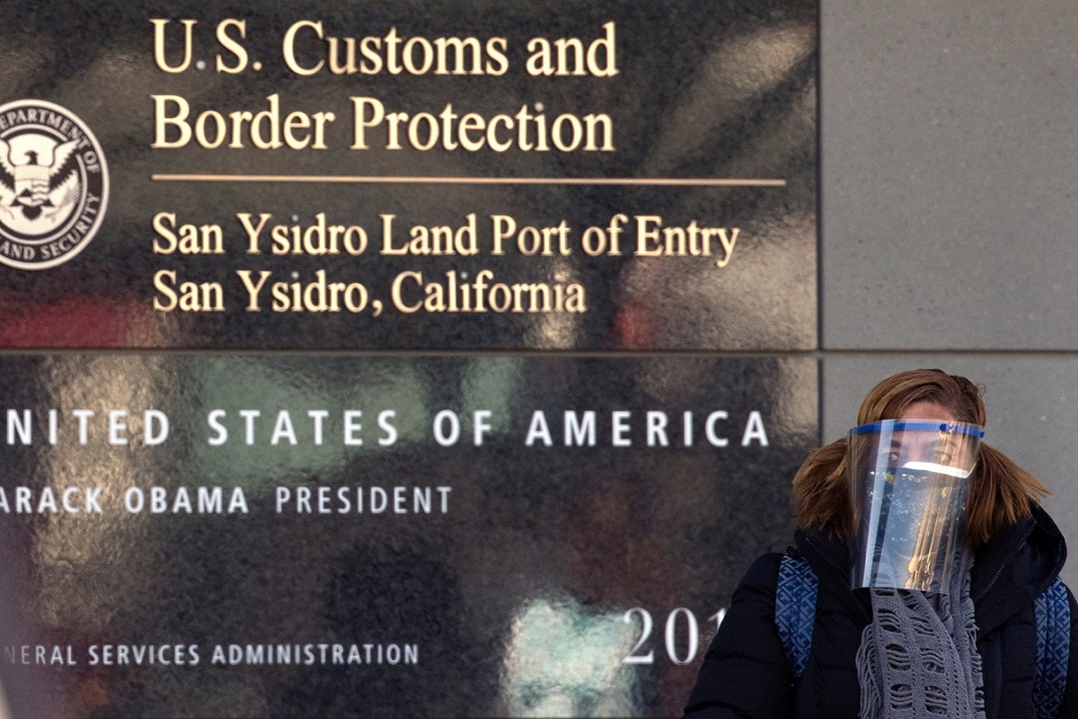 Los cruces no esenciales a Estados Unidos comenzarán a partir del 8 de noviembre. (Reuters)