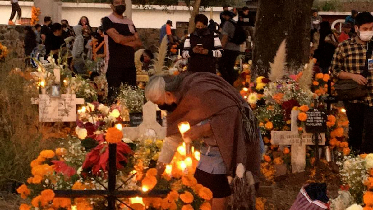 Día de Muertos deja derrama de 245 millones en Michoacán, informa gobernador