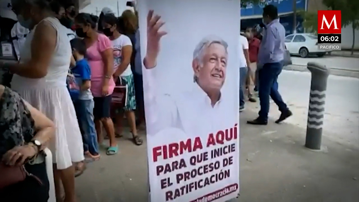 Solicitarán consulta de revocación de mandato