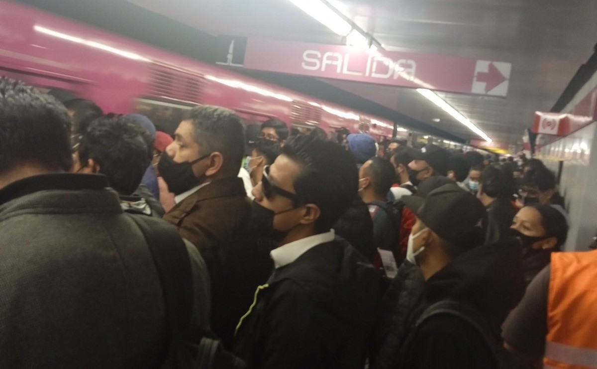 El STC informó que la riña ocurrió en la estación Merced de la Línea 1. | Twitter @majosilvczv