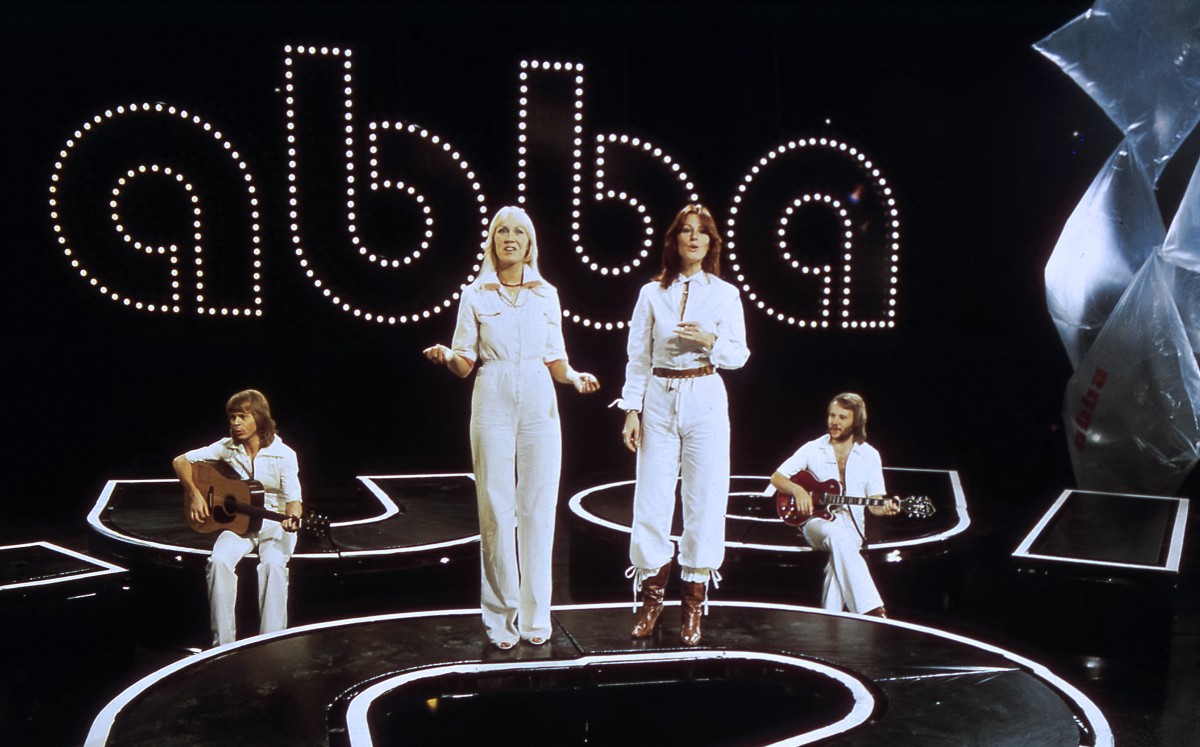 Bjorn Ulvaeus, Agnetha Faltskog, Anni-frid Lyngstad and Benny Andersson, cantando en Gothenburg, Suecia | FOTO: AFP