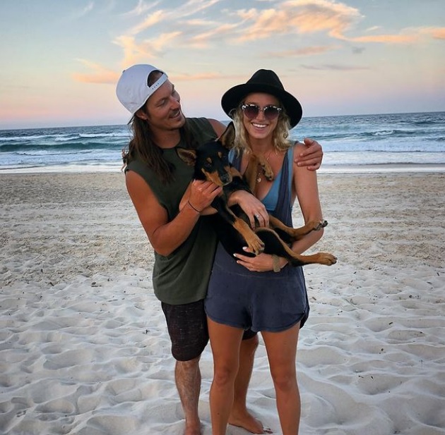 Alex Pullin y su pareja Ellidy (Instagram: @alexchumpypullin)