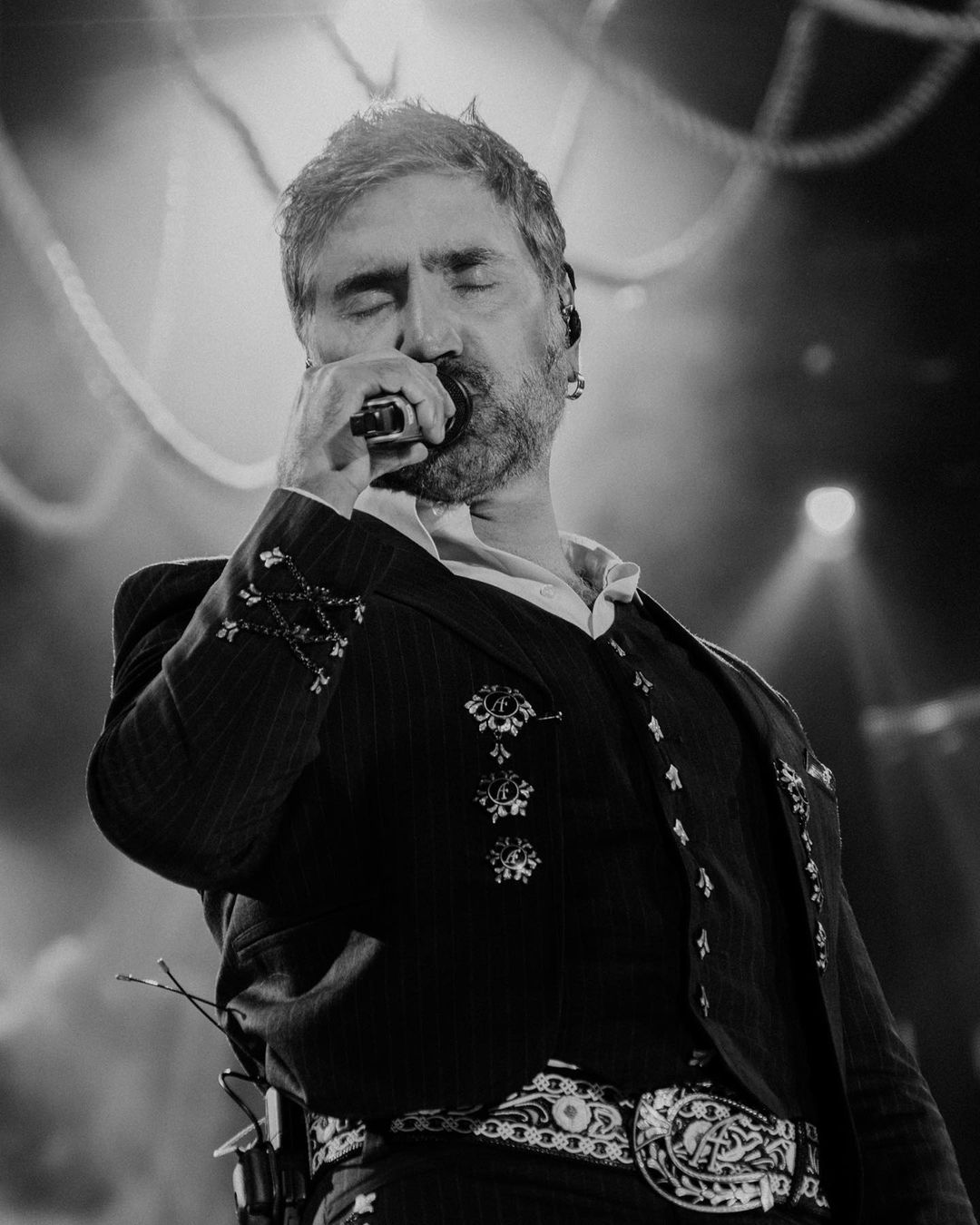 Alejandro Fernández cantará himno nacional mexicano | Especial