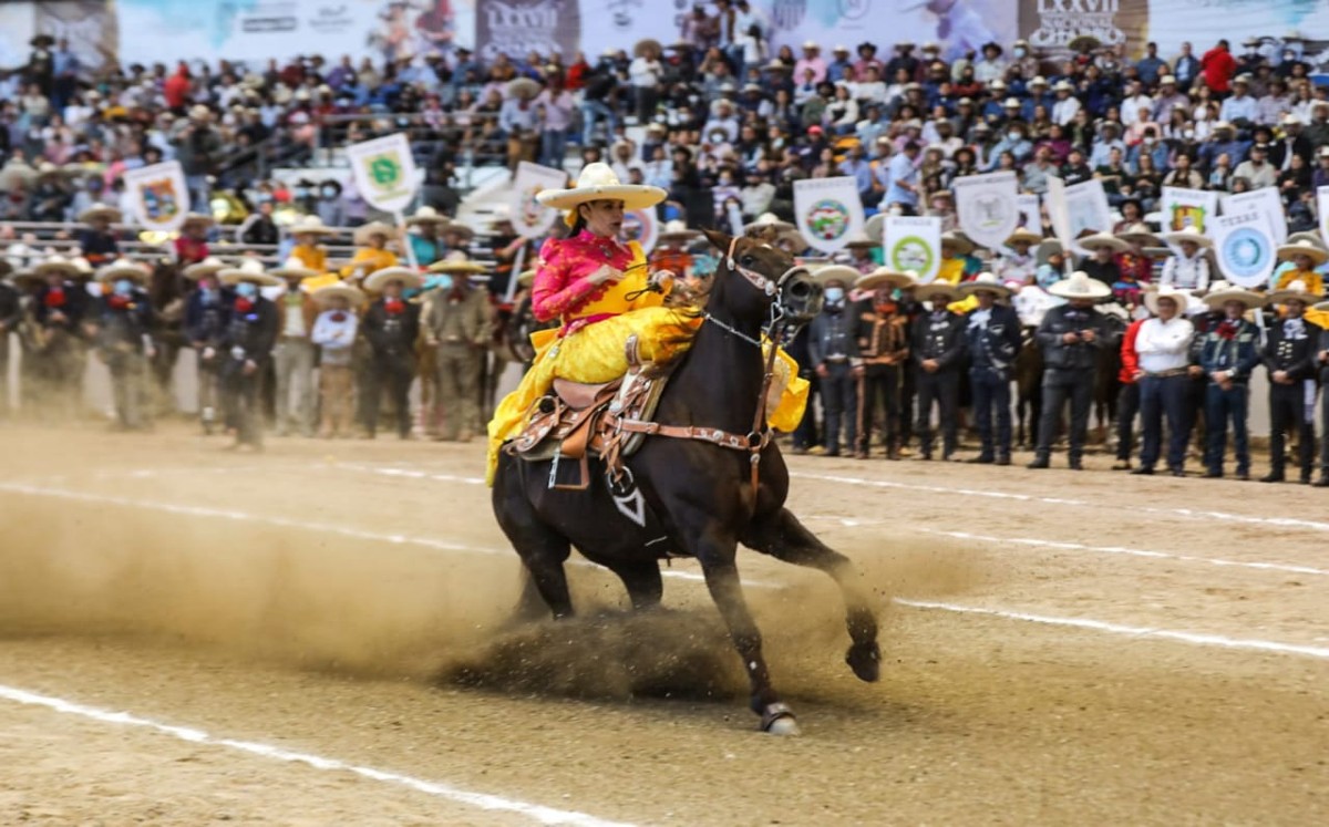 Desfile charro 2021