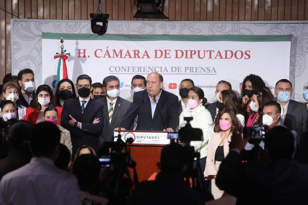 El PRI dijo que Mario Delgado ha sido incapaz de resolver los problemas internos de su partido (Especial)