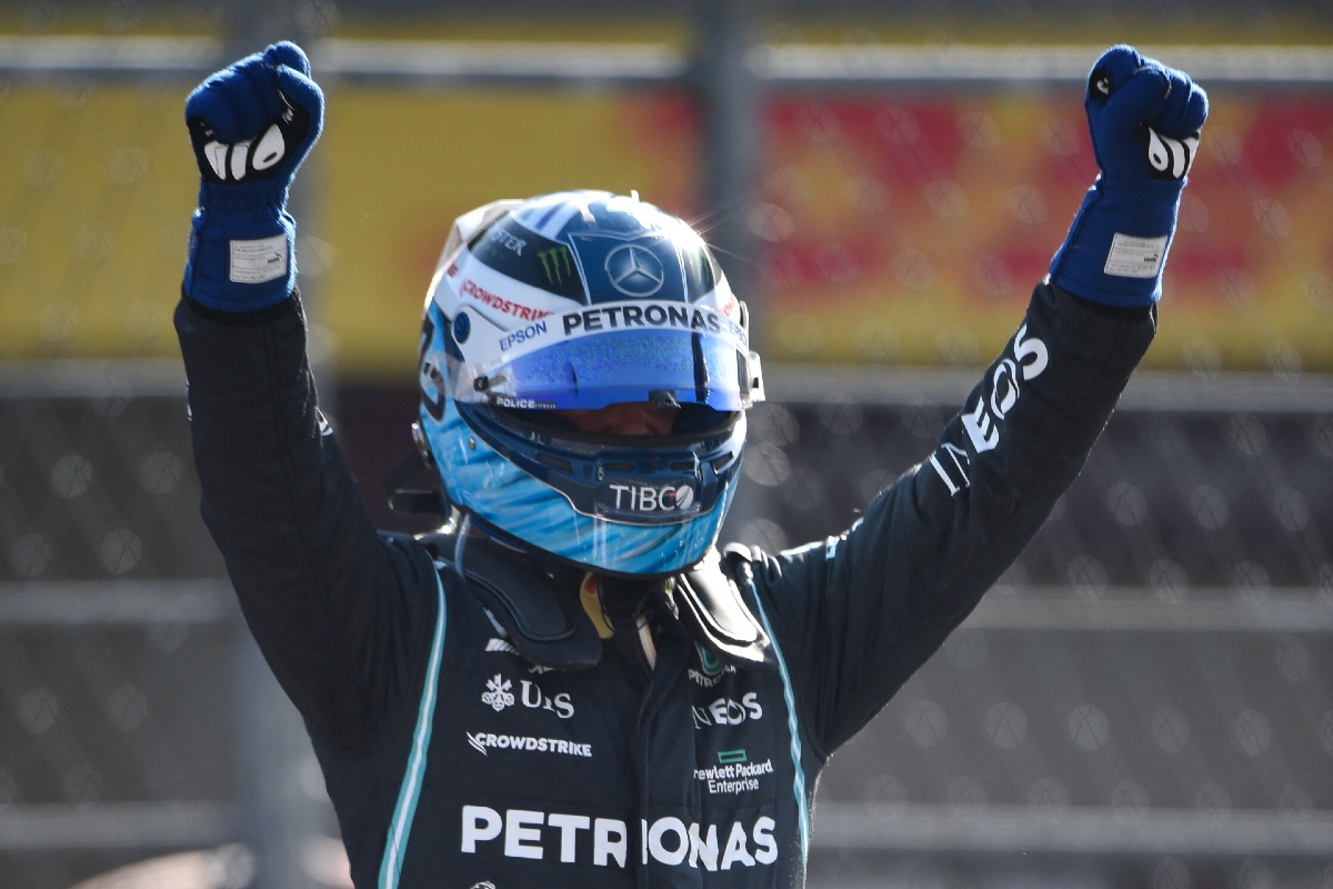 Valtteri Bottas gana la pole position del Gran Premio de México 2021 (AFP)