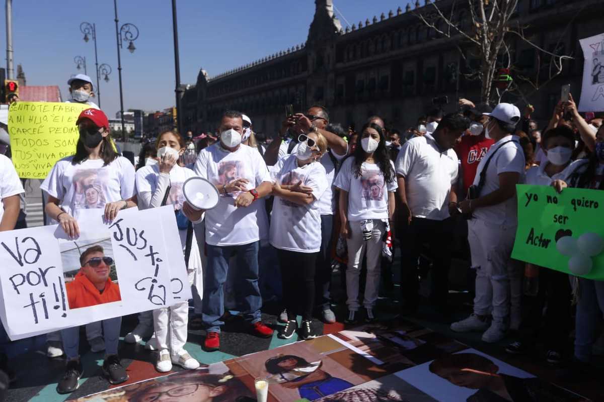 A la protesta acudieron admiradores del actor. | Araceli López