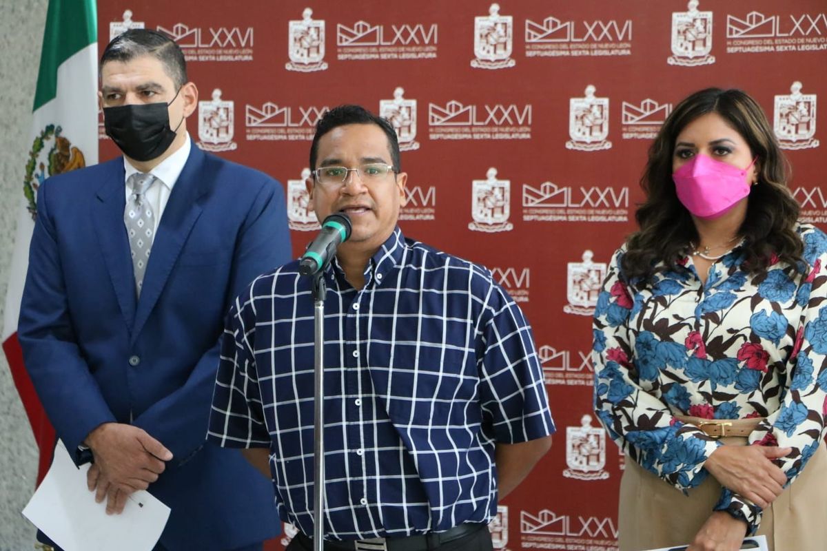 Descuentan sueldo a 93 profesores de educación especial sin avisarles. Foto: Especial