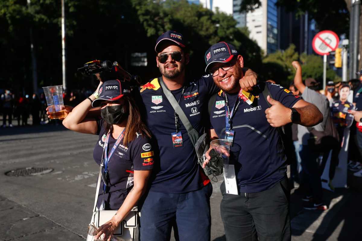 Festejos de Checo Pérez en el Ángel de la Independencia (Araceli López)