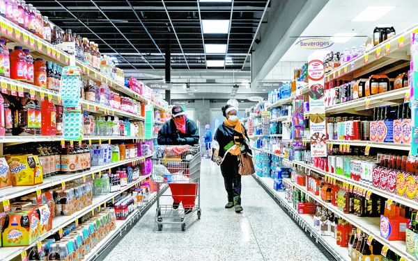 Los precios al consumidor en el país vecino subieron 0.4% entre agosto y septiembre.  Lawrence Bryant/Reuters