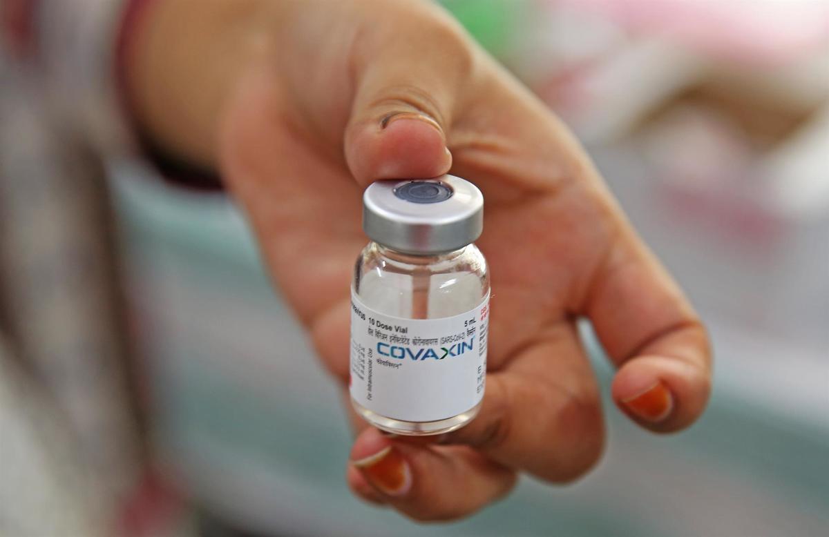 Covax ha ayudado a la verificación de vacunas anticovid. Foto: EFE