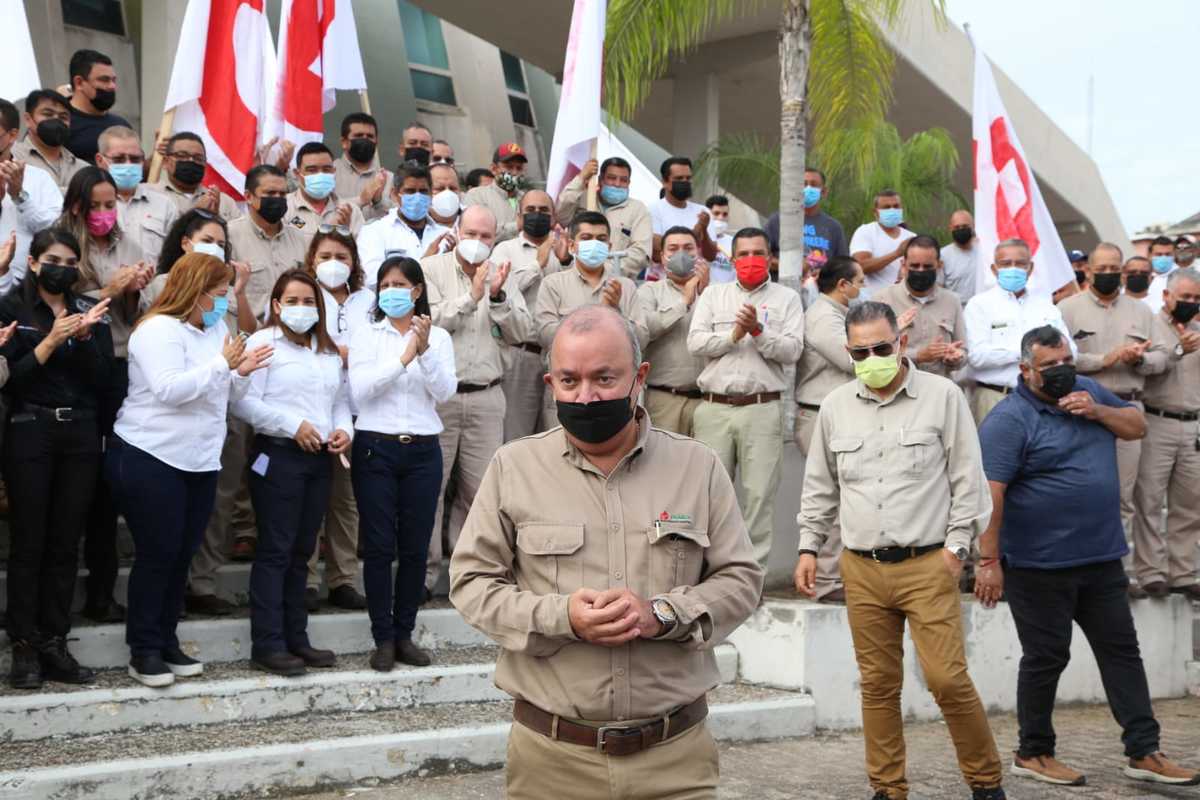 Esdras Romero arranca campaña a secretaria del sindicato de Pemex. (Yazmín Sánchez)