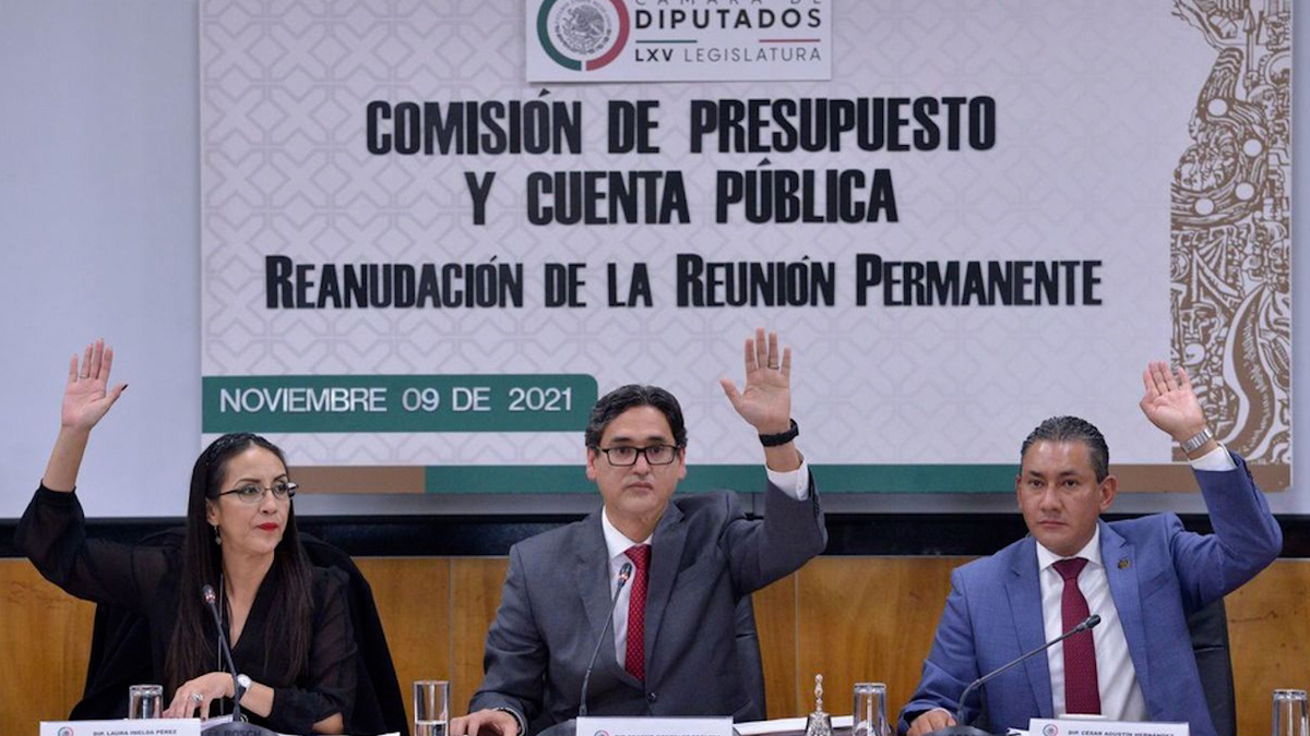 Avanzan recortes al Poder Judicial e INE; "es venganza": opositores