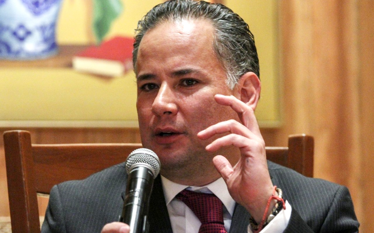 El ex titular de la Unidad de Inteligencia Financiera, durante la presentación de su libro. | Cuartoscuro